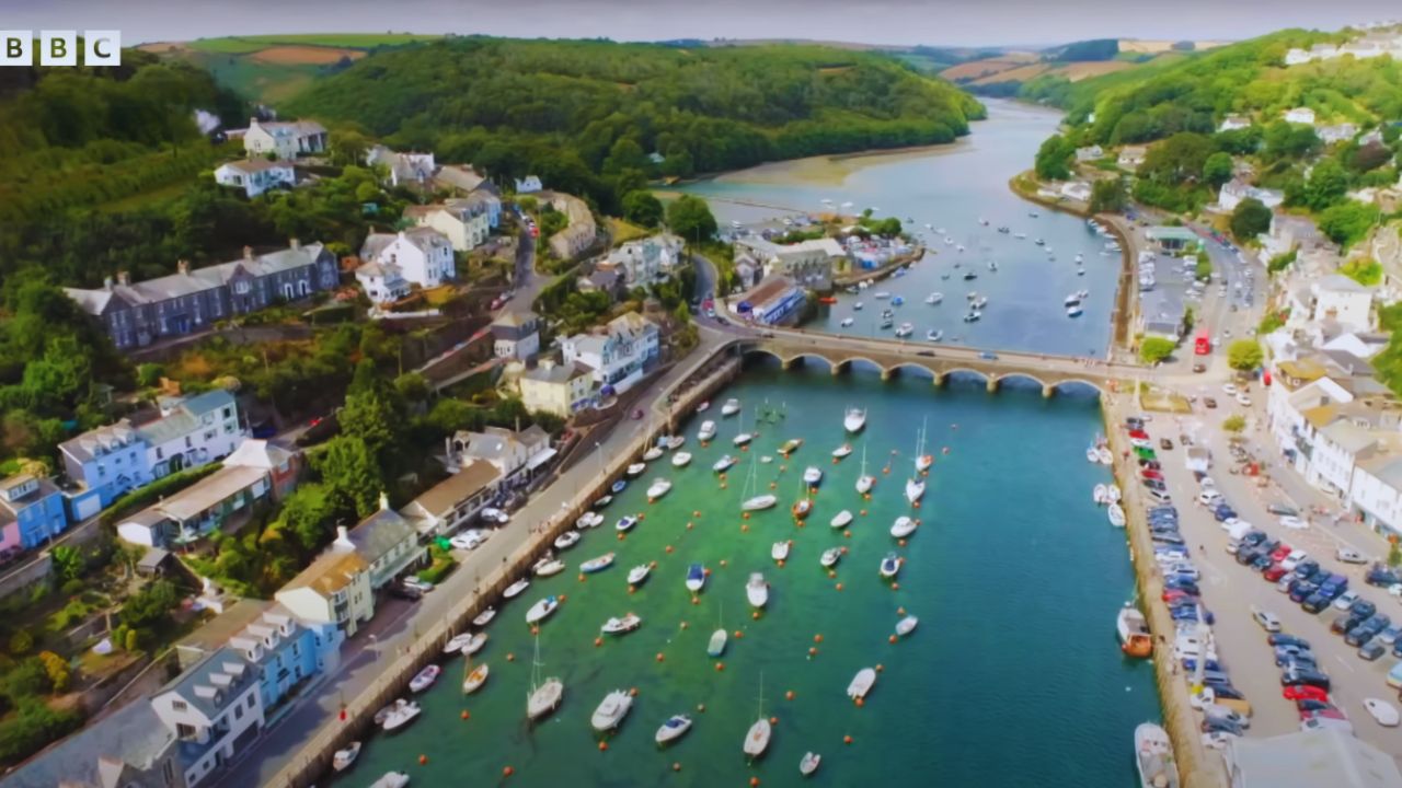 Beyond Paradise filming in West Looe River Bridge, Looe