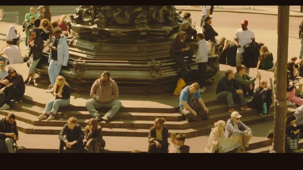 Hard Truths Filming in Eros (Shaftesbury Memorial Fountain), Piccadilly Circus